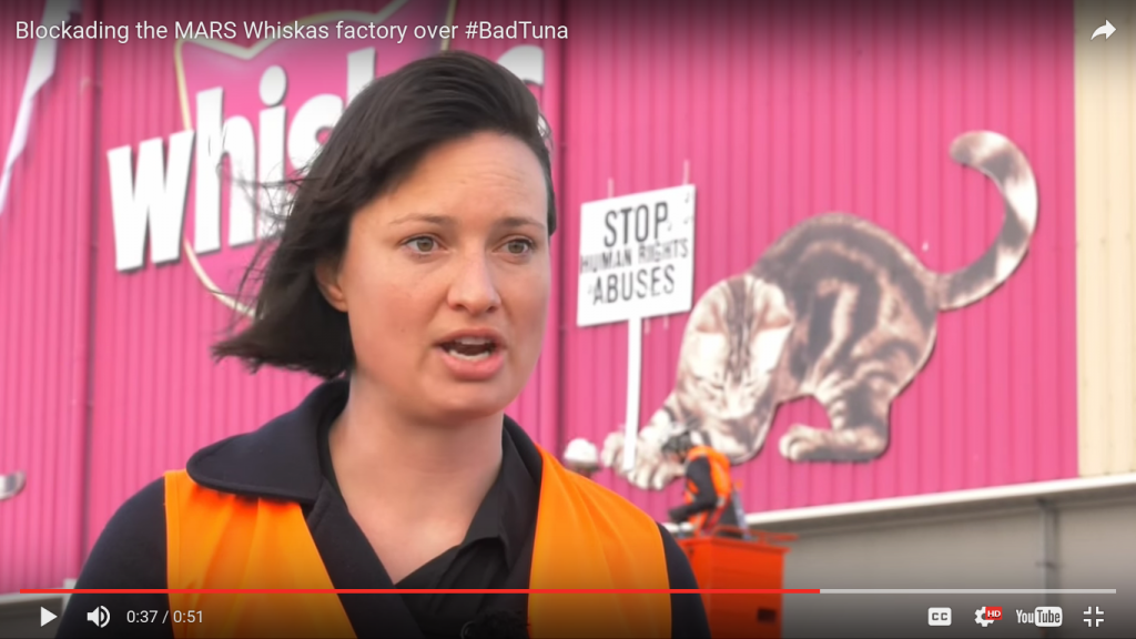 Greenpeace Blockading the MARS Whiskas factory over BadTuna 19.5.2016_Kate_Simcock_2